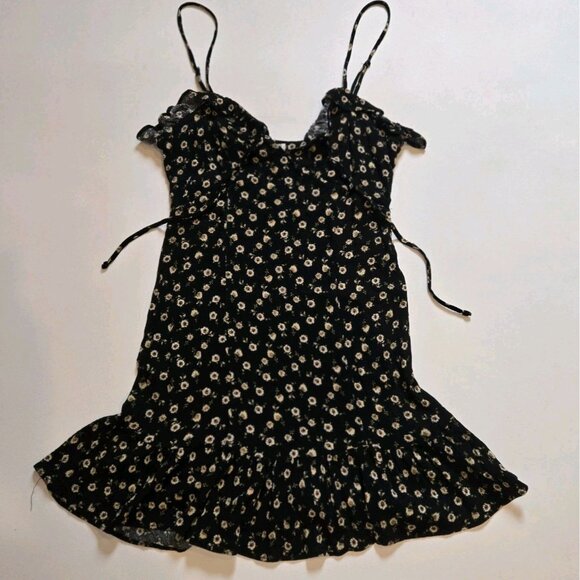 Free People Black Floral Ruffle Hem Mini Slip Dress Sleeveless XS Side Button Ra - Picture 2 of 12